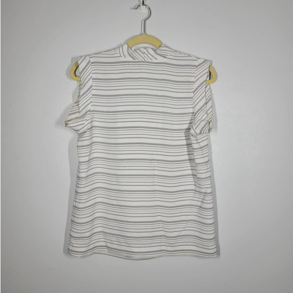 Cabi Madeline Top Blouse Size S Crew Neck Sleeveless Striped White Black - Picture 3 of 9
